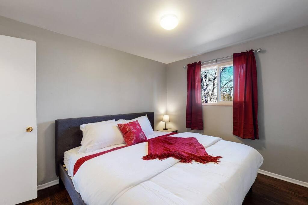 Large Remodeled Home With 5 Bedrooms 4 King Bed Centennial Zewnętrze zdjęcie