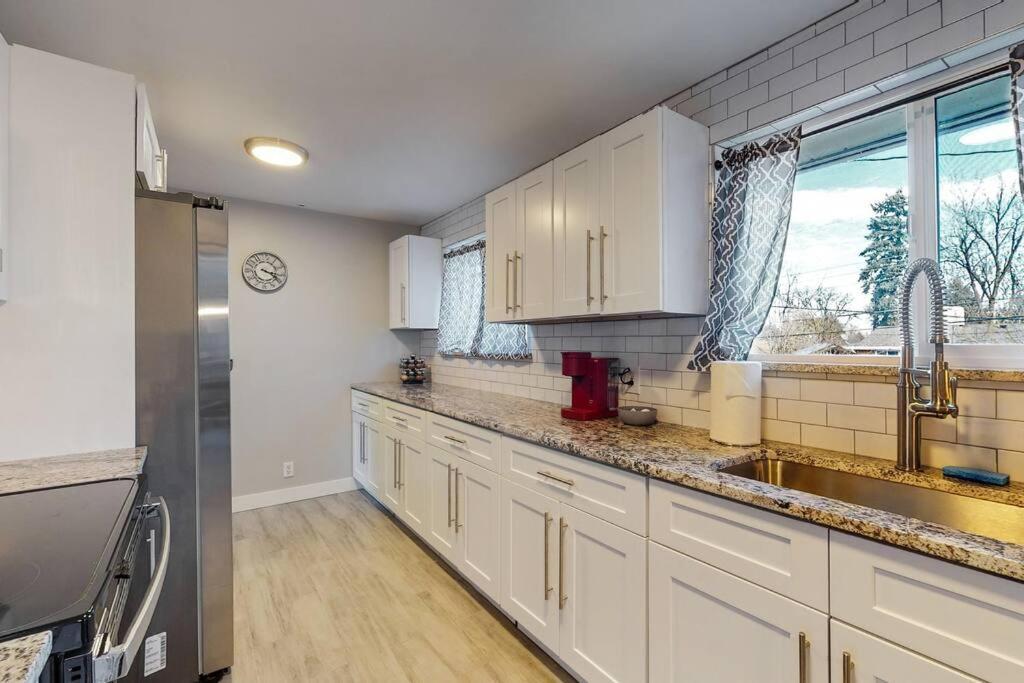Large Remodeled Home With 5 Bedrooms 4 King Bed Centennial Zewnętrze zdjęcie
